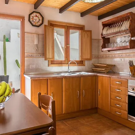 Casa La Huertecilla * La Sorrueda