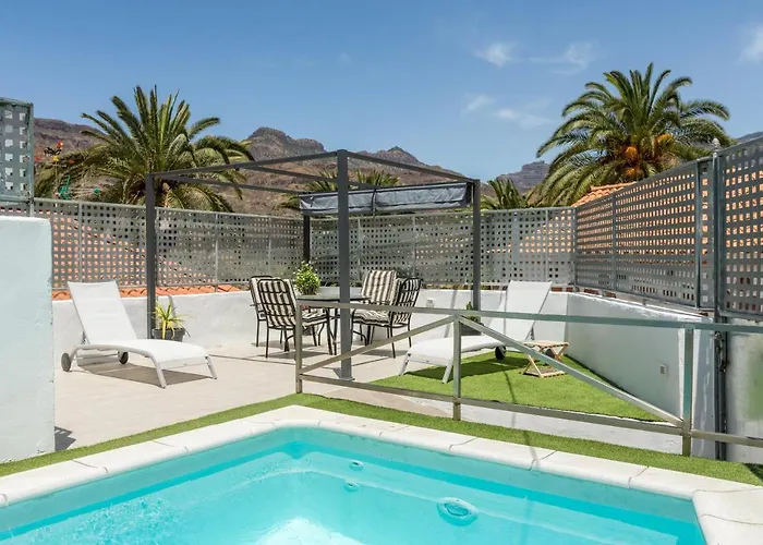 Casa La Huertecilla Country house *